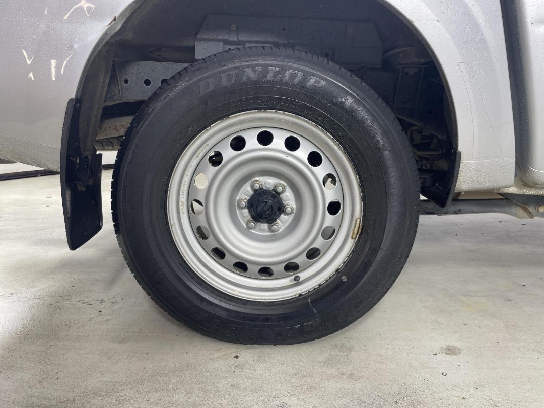 Photo '12' of Nissan Navara