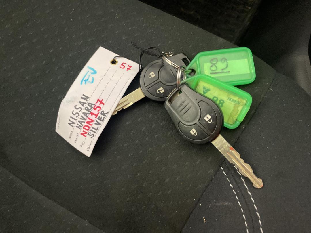 Photo '22' of Nissan Navara