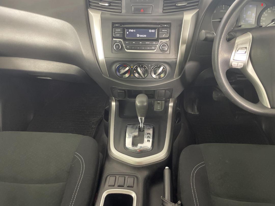 Photo '18' of Nissan Navara