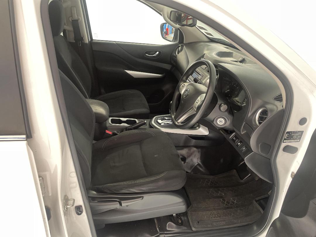 Photo '16' of Nissan Navara Photo '16' of Nissan Navara