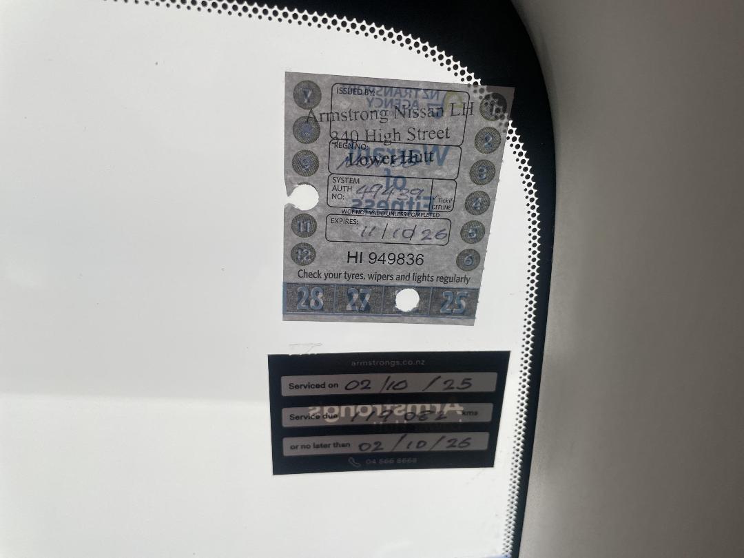 Photo '33' of Nissan Navara Photo '33' of Nissan Navara