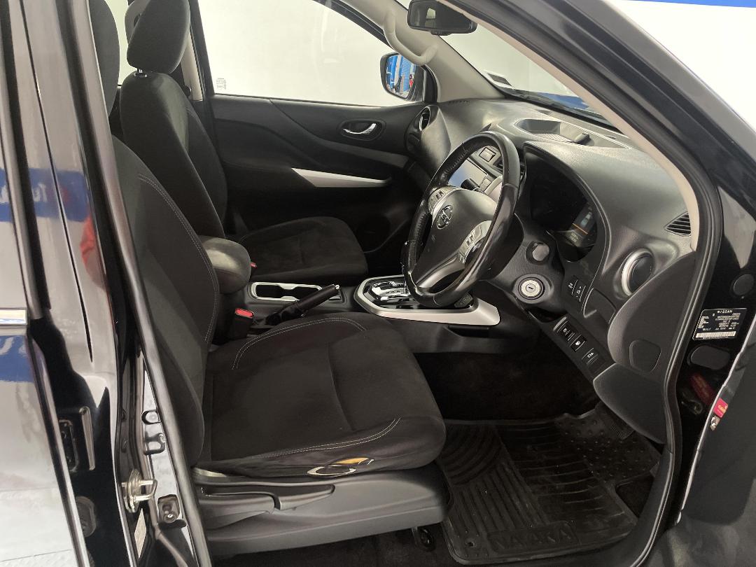 Photo '16' of Nissan Navara Photo '16' of Nissan Navara