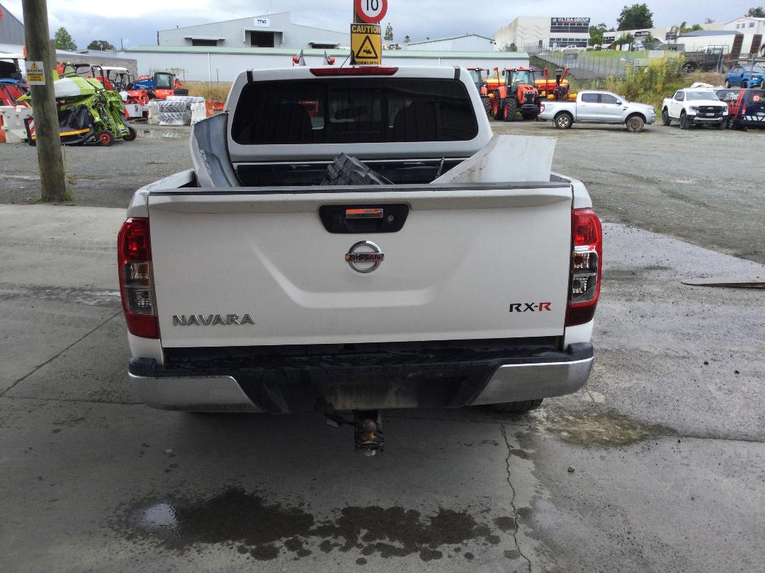 Photo '8' of Nissan Navara RX