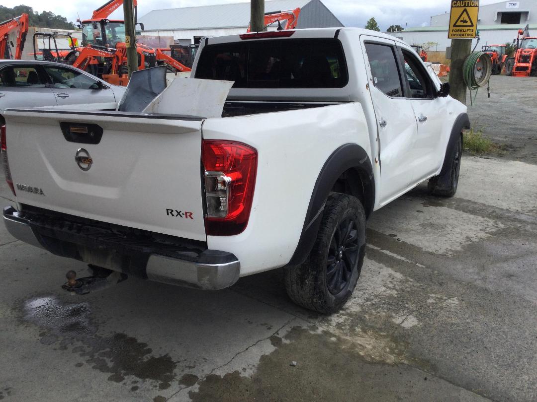 Photo '9' of Nissan Navara RX