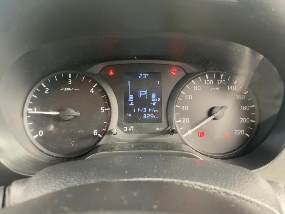 Photo '21' of Nissan Navara Photo '21' of Nissan Navara