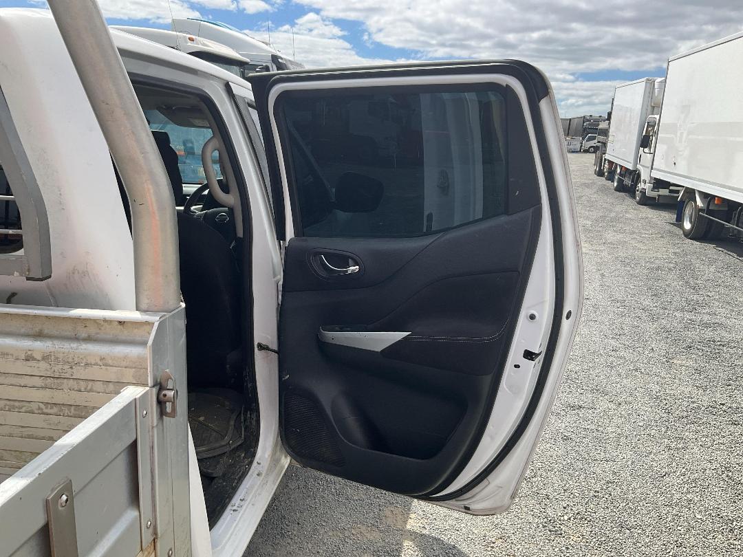 Photo '19' of Nissan Navara Photo '19' of Nissan Navara