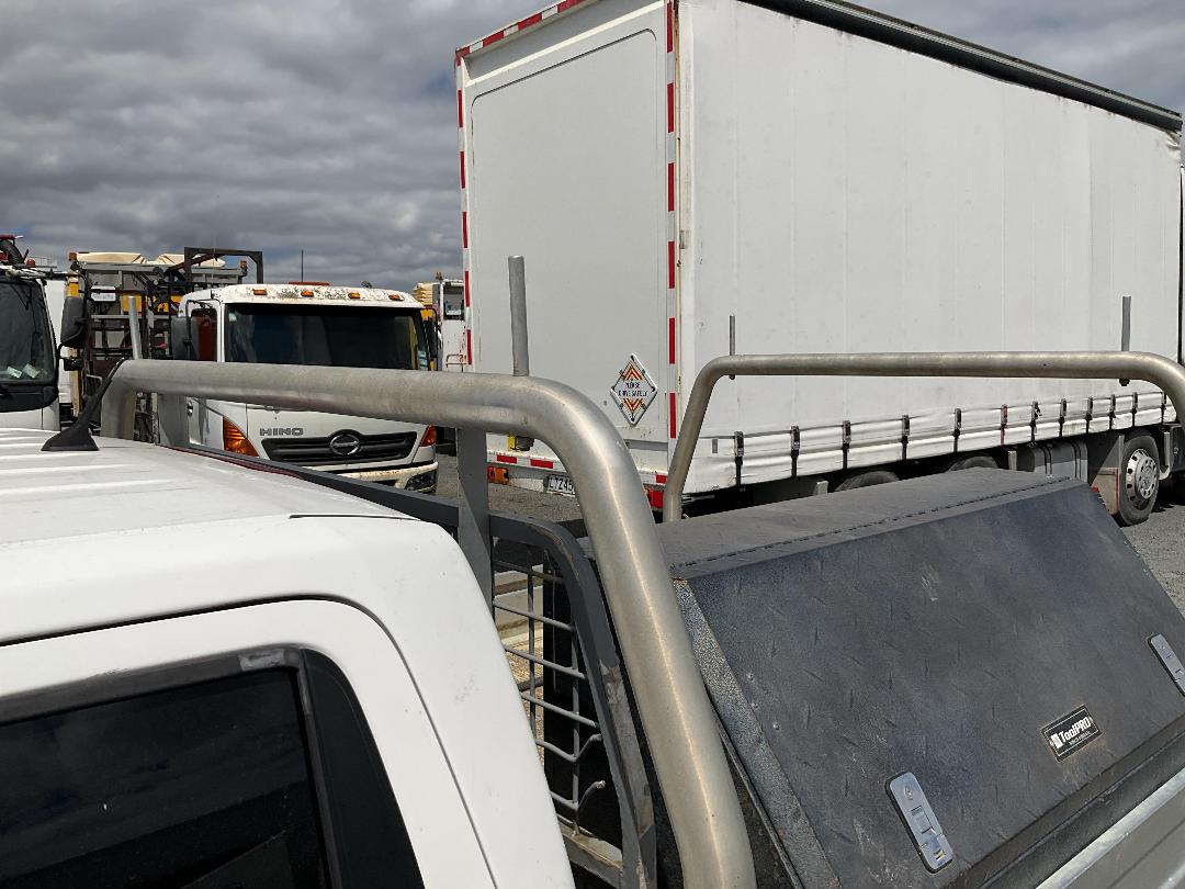 Photo '33' of Nissan Navara Photo '33' of Nissan Navara