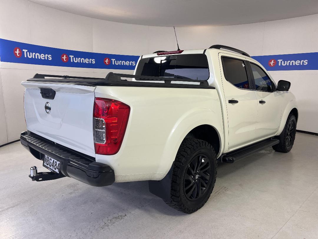 Photo '7' of Nissan Navara