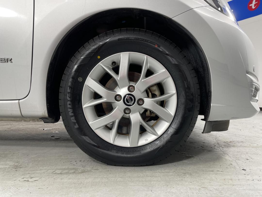 Photo '9' of Nissan Note Photo '9' of Nissan Note