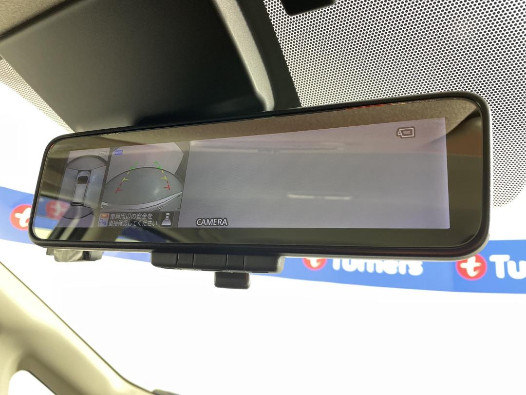 Photo '32' of Nissan Note Photo '32' of Nissan Note