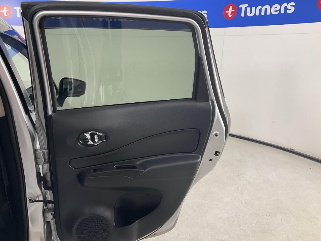 Photo '19' of Nissan Note Photo '19' of Nissan Note