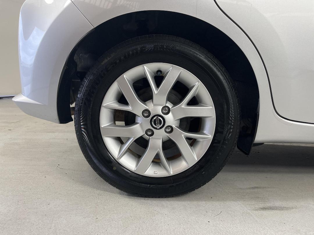 Photo '12' of Nissan Note