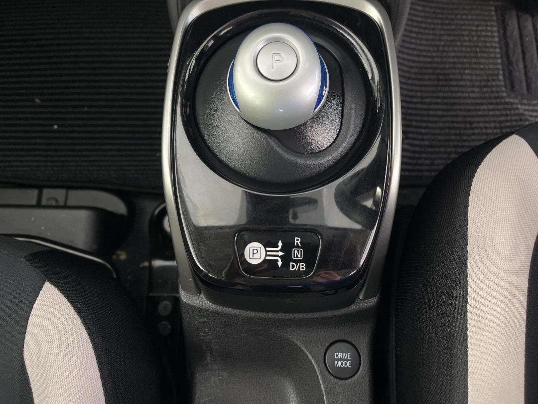 Photo '29' of Nissan Note