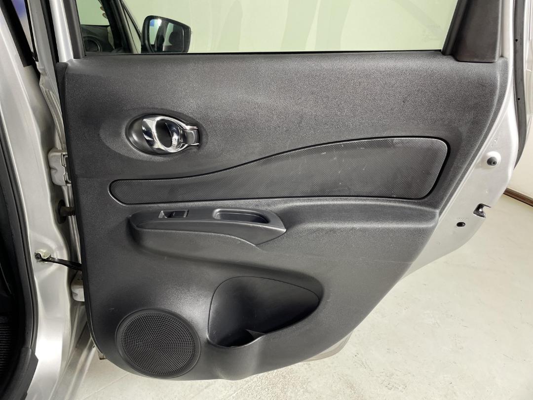 Photo '19' of Nissan Note Photo '19' of Nissan Note