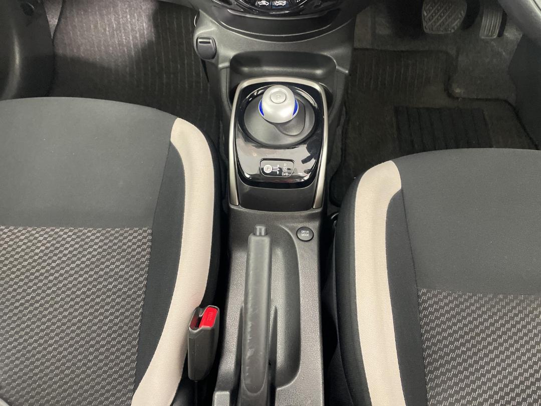 Photo '18' of Nissan Note Photo '18' of Nissan Note