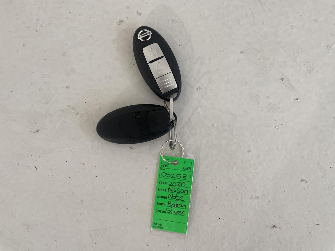 Photo '22' of Nissan Note Photo '22' of Nissan Note