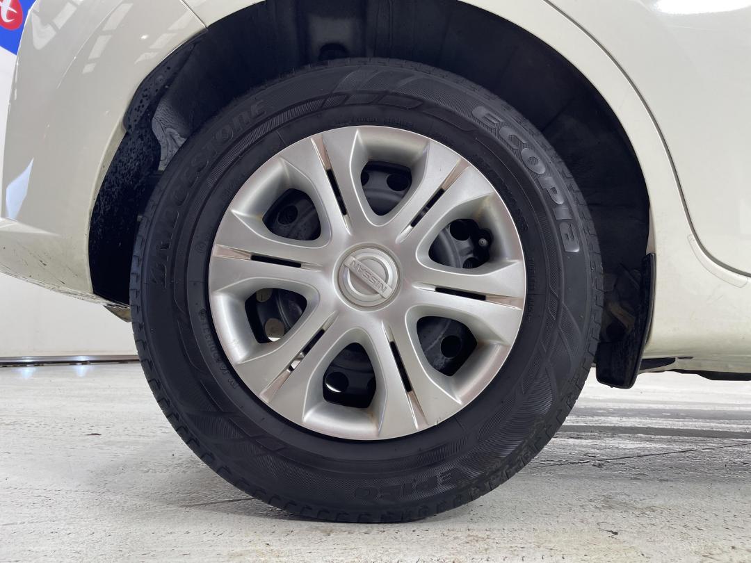 Photo '12' of Nissan Note Photo '12' of Nissan Note