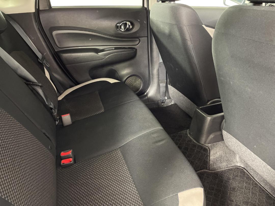 Photo '20' of Nissan Note Photo '20' of Nissan Note