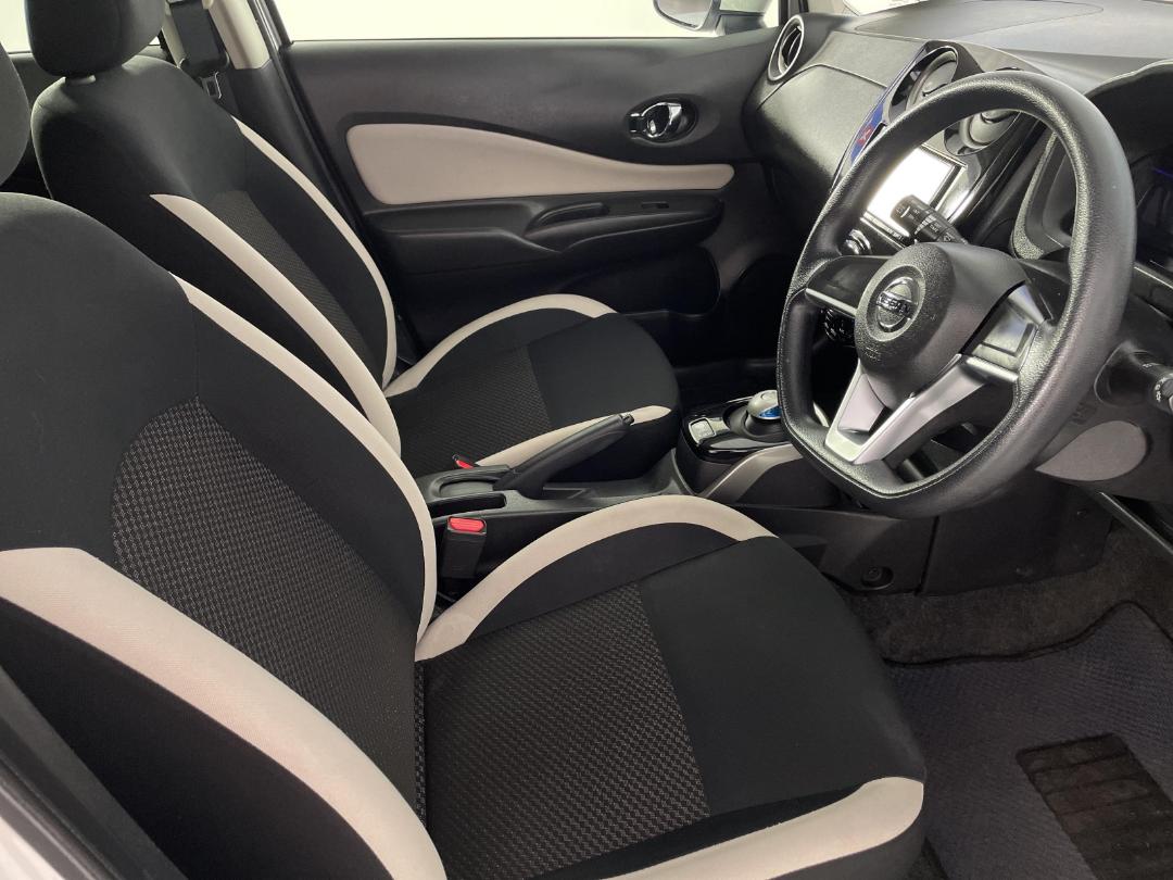 Photo '16' of Nissan Note Photo '16' of Nissan Note