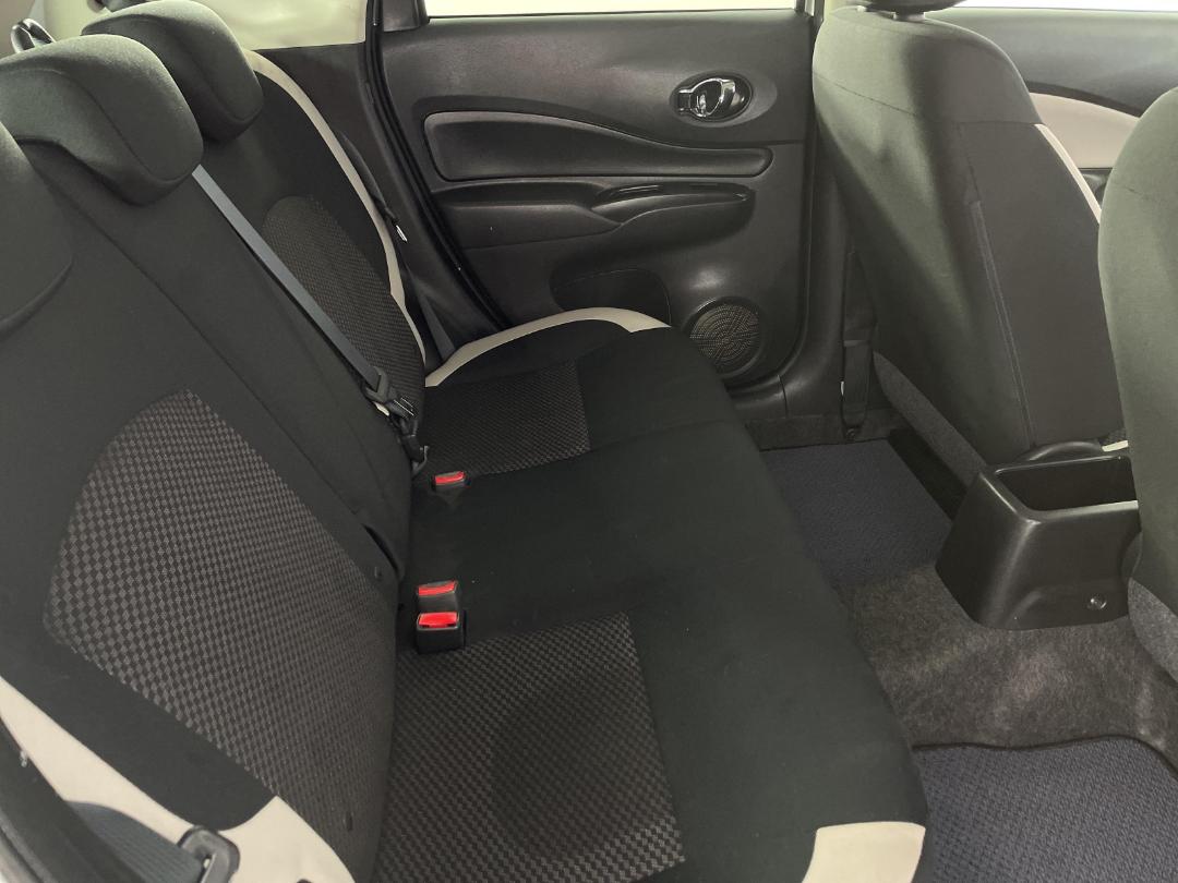 Photo '20' of Nissan Note Photo '20' of Nissan Note