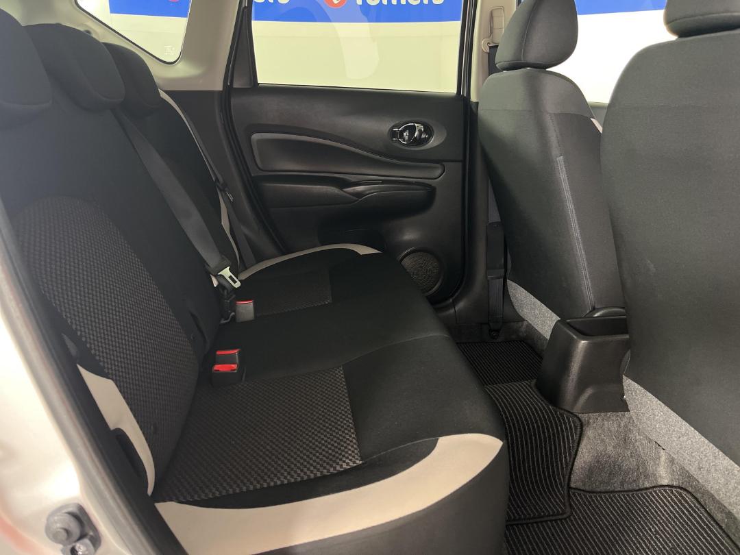 Photo '20' of Nissan Note Photo '20' of Nissan Note