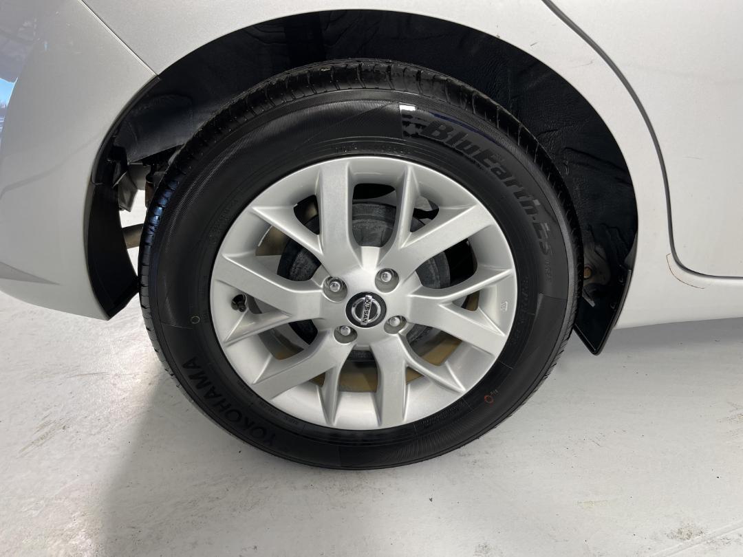 Photo '12' of Nissan Note Photo '12' of Nissan Note