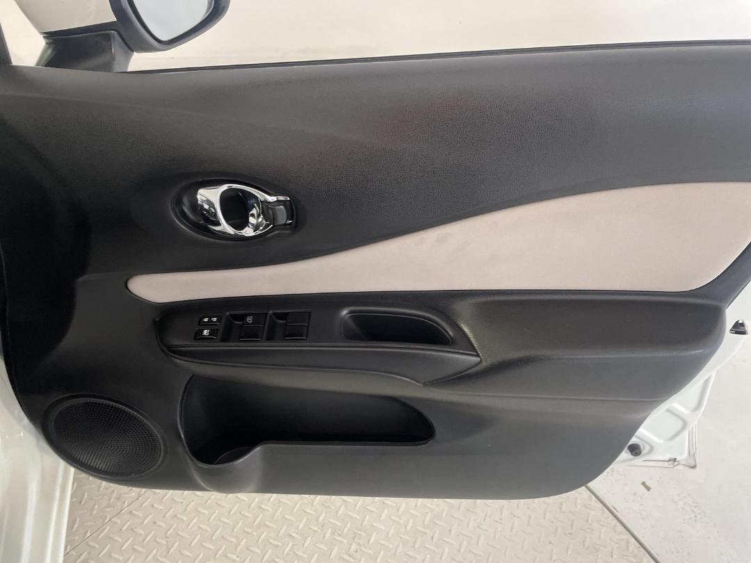 Photo '15' of Nissan Note Photo '15' of Nissan Note