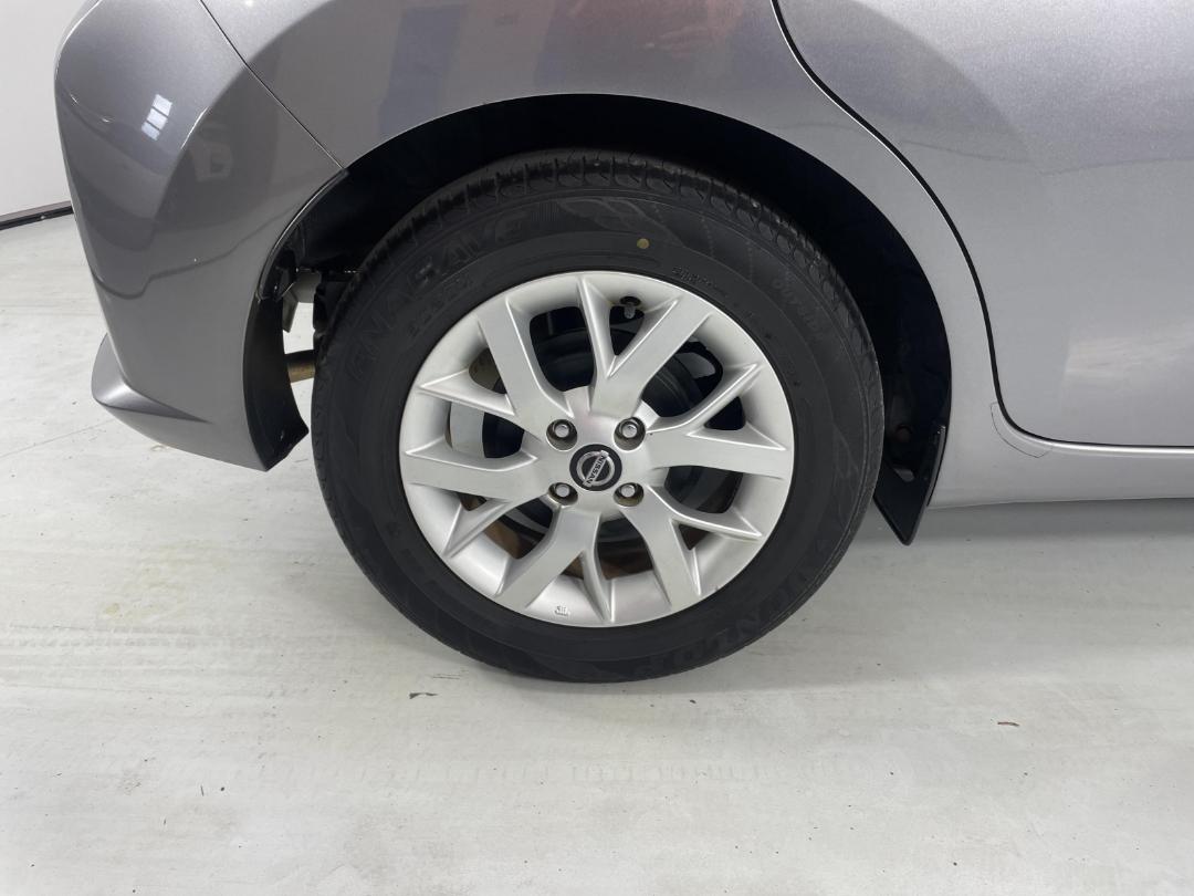 Photo '12' of Nissan Note Photo '12' of Nissan Note