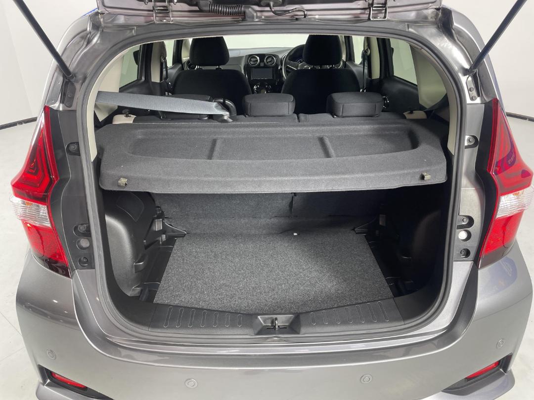 Photo '14' of Nissan Note Photo '14' of Nissan Note