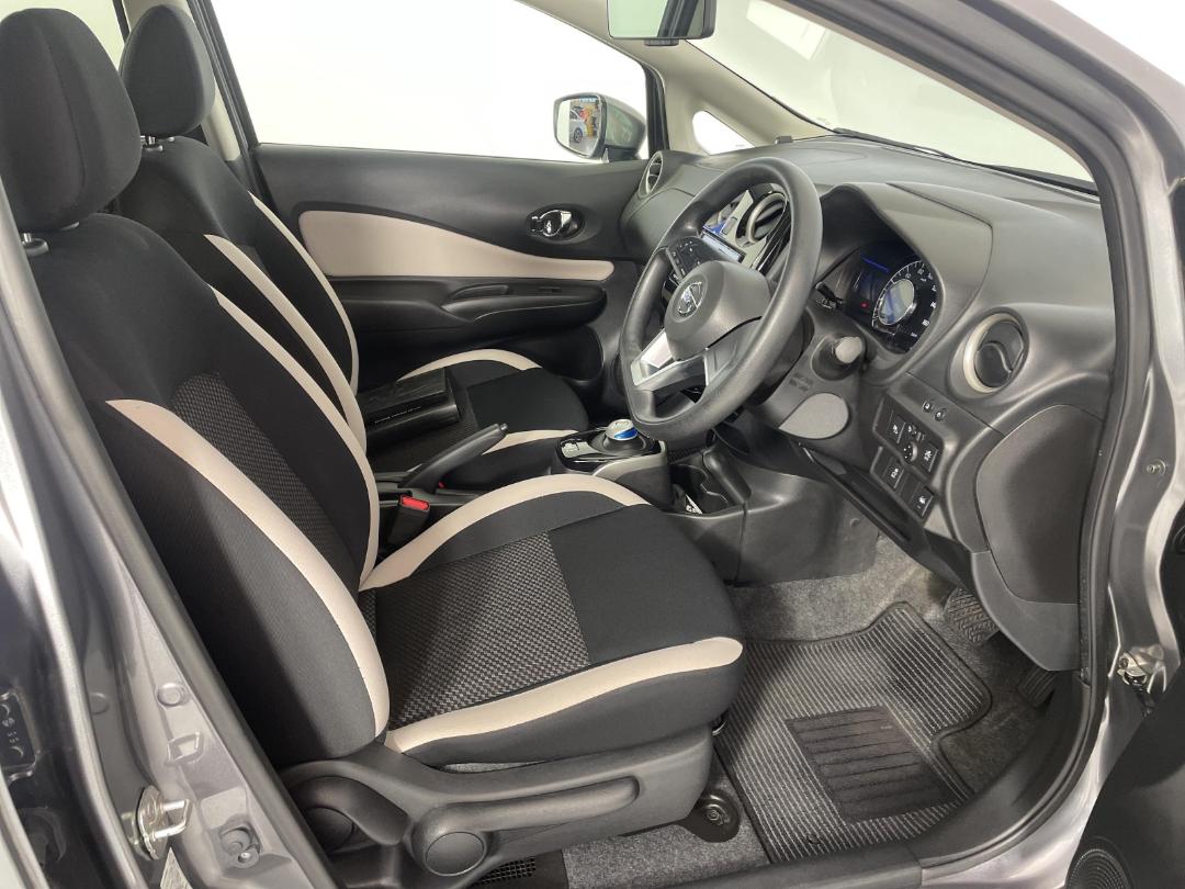 Photo '16' of Nissan Note Photo '16' of Nissan Note