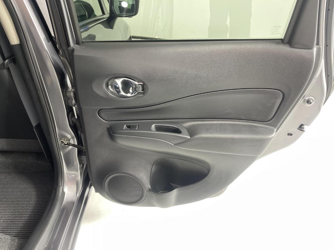 Photo '19' of Nissan Note Photo '19' of Nissan Note