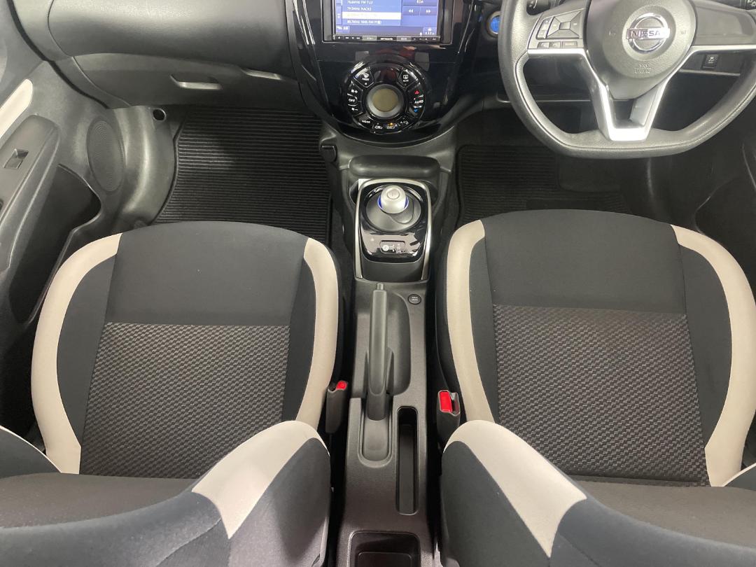 Photo '18' of Nissan Note Photo '18' of Nissan Note