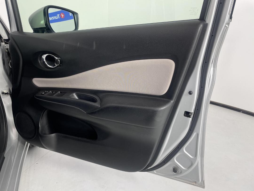 Photo '15' of Nissan Note Photo '15' of Nissan Note