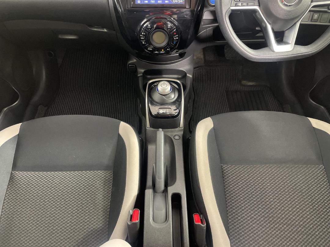 Photo '18' of Nissan Note Photo '18' of Nissan Note