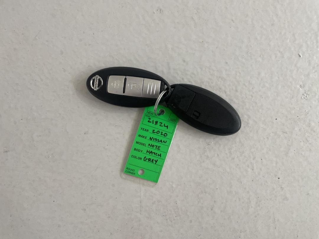 Photo '22' of Nissan Note Photo '22' of Nissan Note