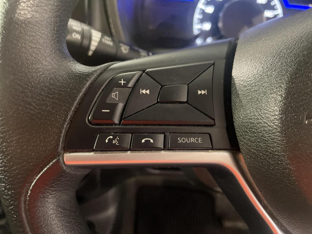 Photo '25' of Nissan Note Photo '25' of Nissan Note