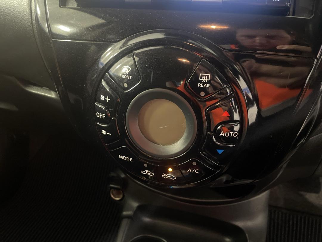 Photo '29' of Nissan Note Photo '29' of Nissan Note