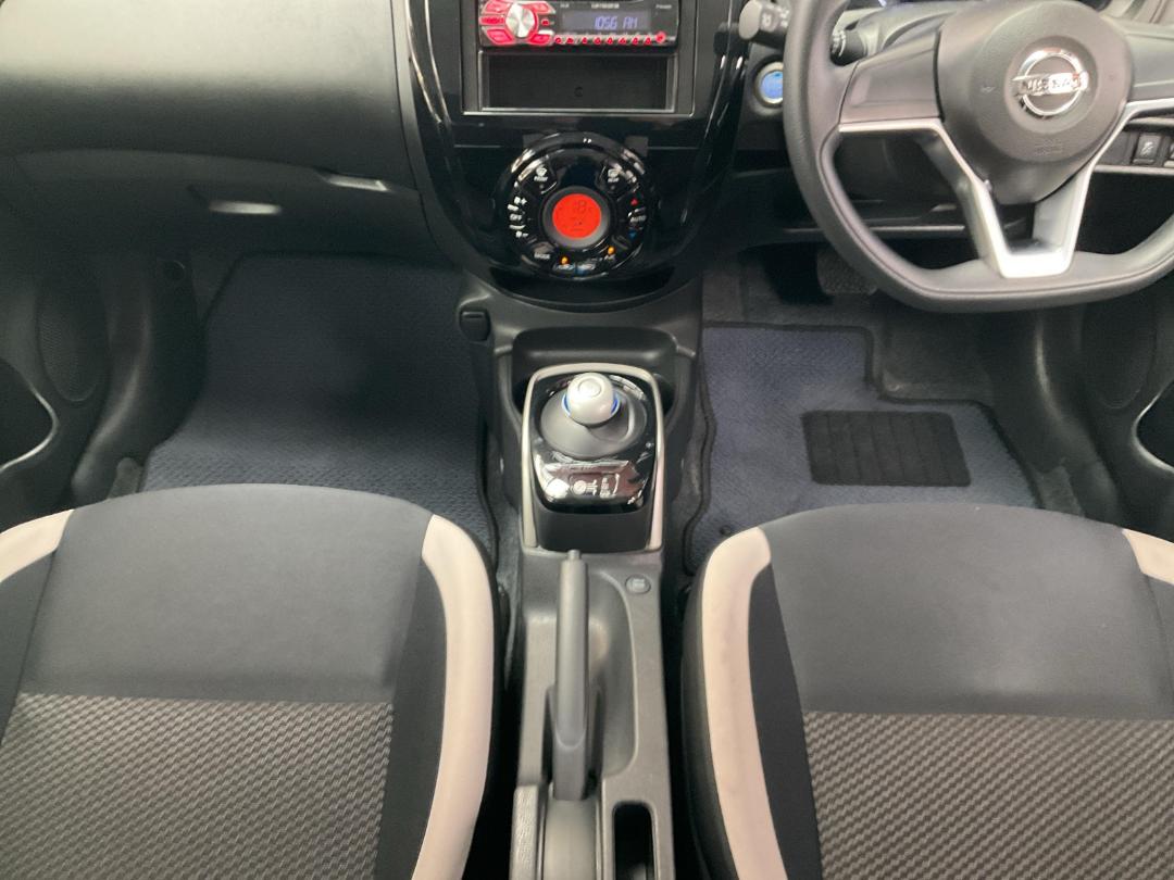 Photo '18' of Nissan Note Photo '18' of Nissan Note