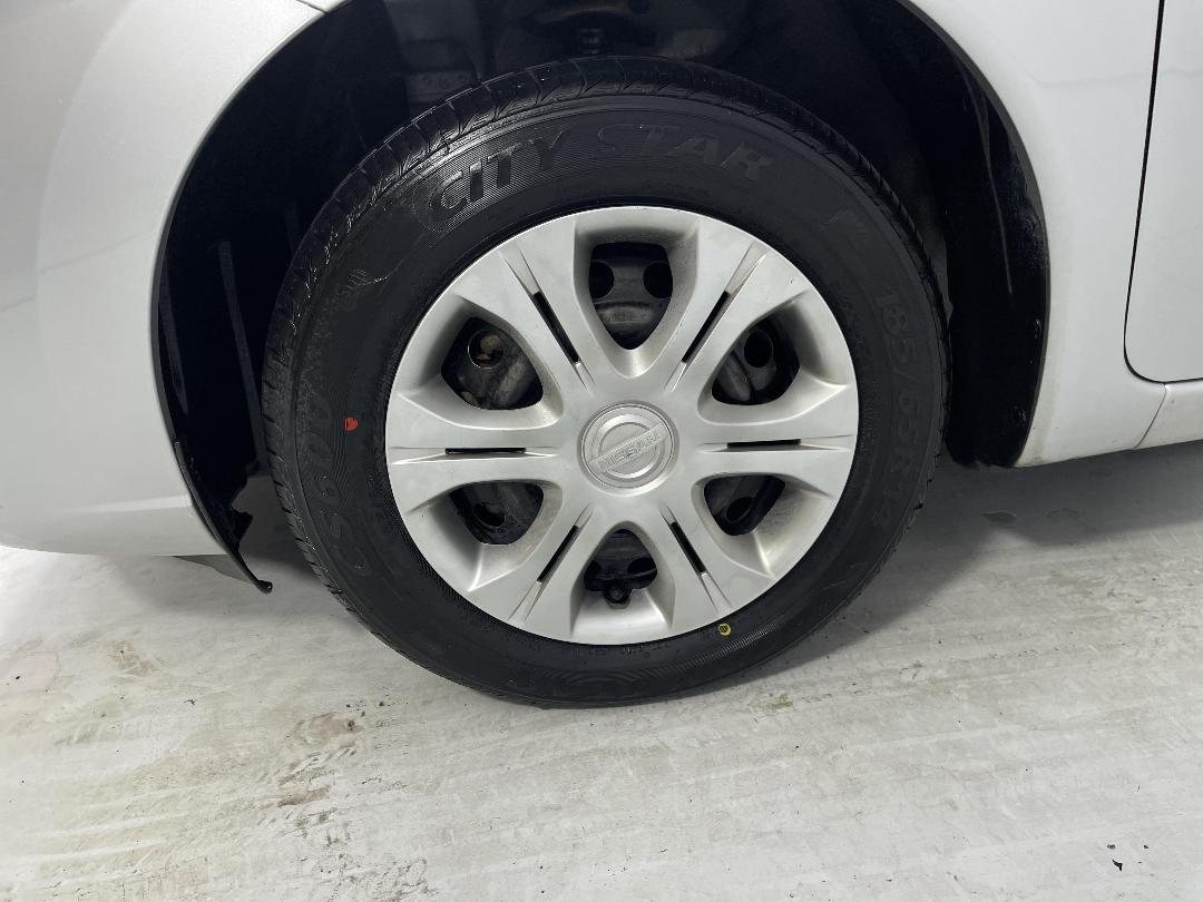 Photo '10' of Nissan Note