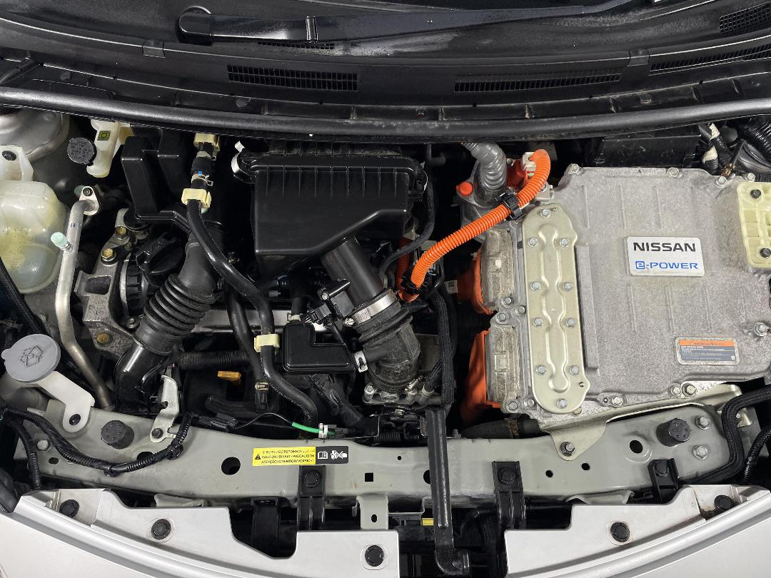 Photo '13' of Nissan Note