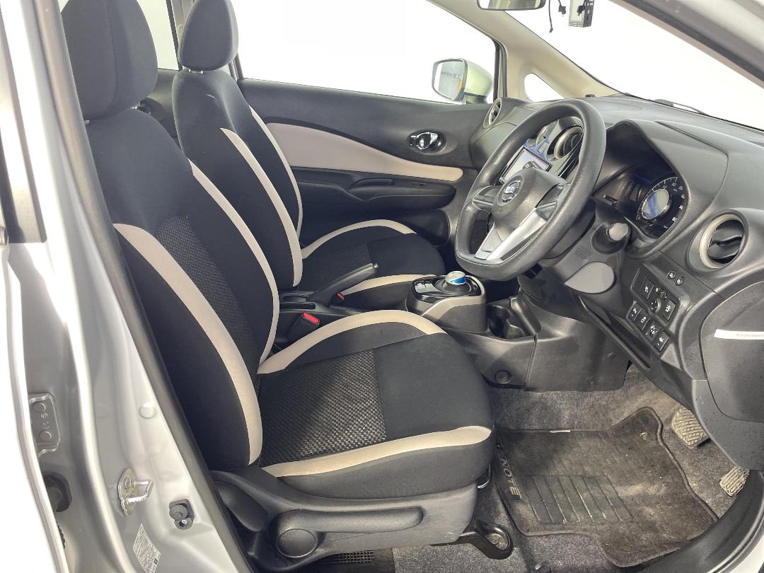 Photo '16' of Nissan Note