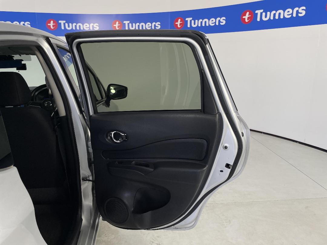 Photo '19' of Nissan Note