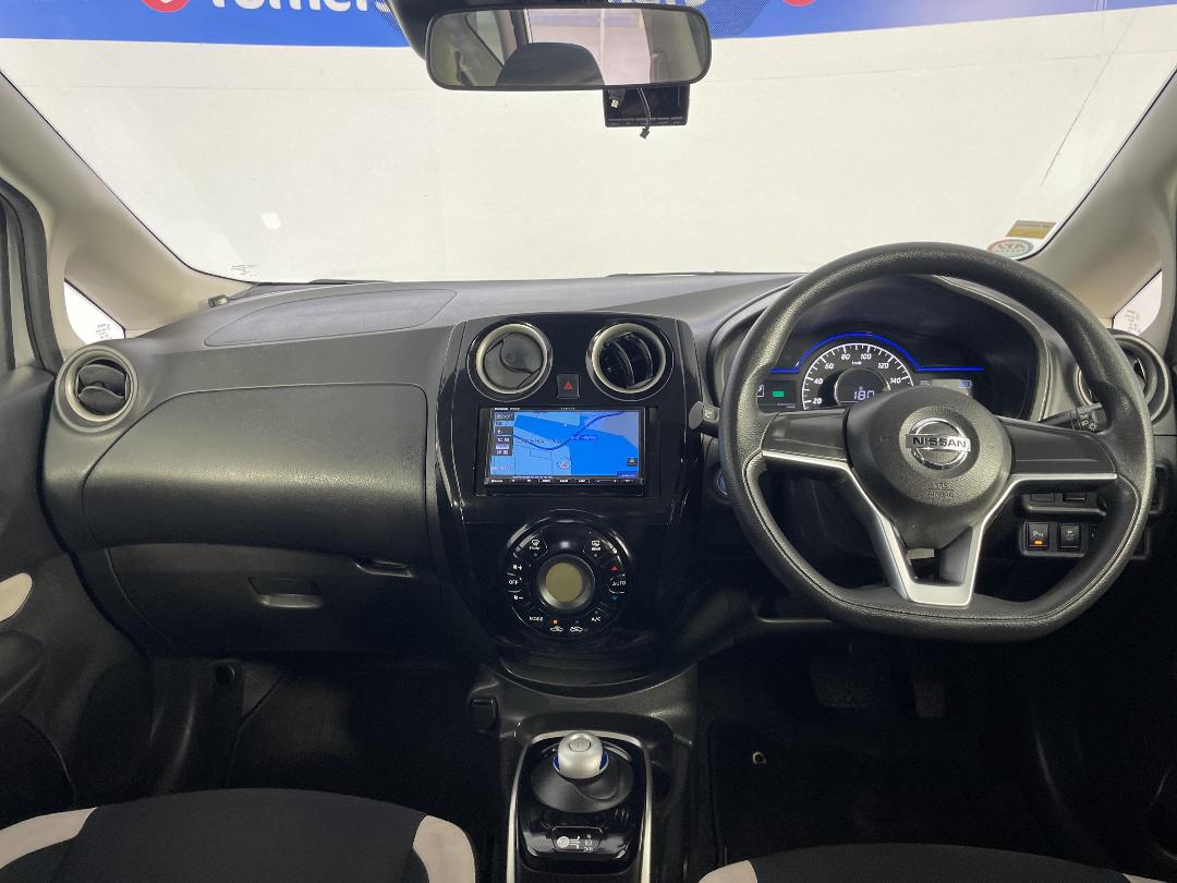 Photo '17' of Nissan Note