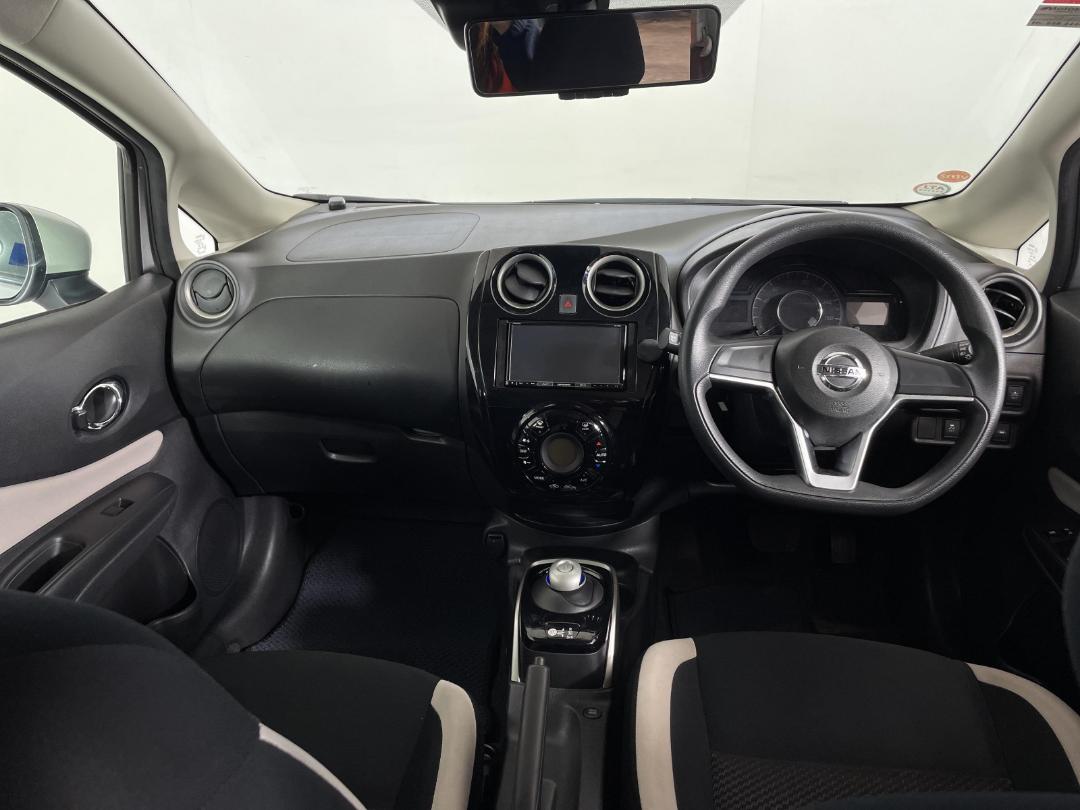 Photo '17' of Nissan Note Photo '17' of Nissan Note