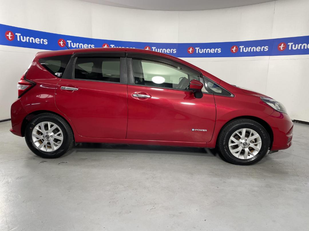 Photo '23' of Nissan Note Photo '23' of Nissan Note