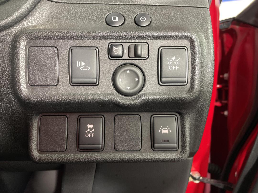 Photo '29' of Nissan Note Photo '29' of Nissan Note