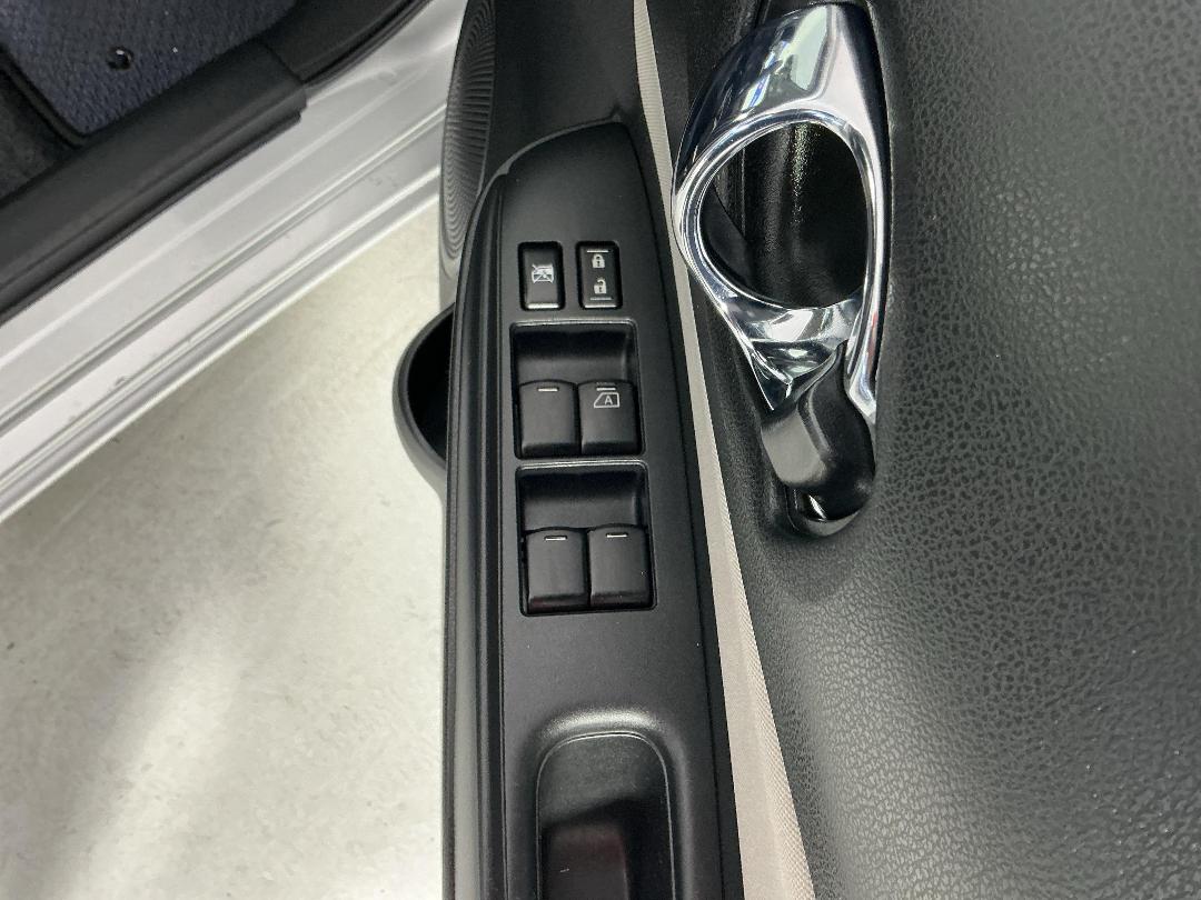 Photo '23' of Nissan Note