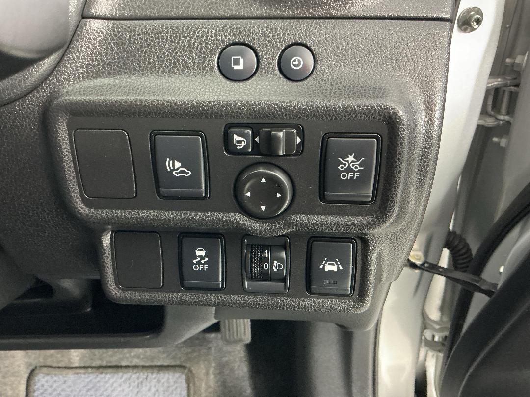 Photo '24' of Nissan Note