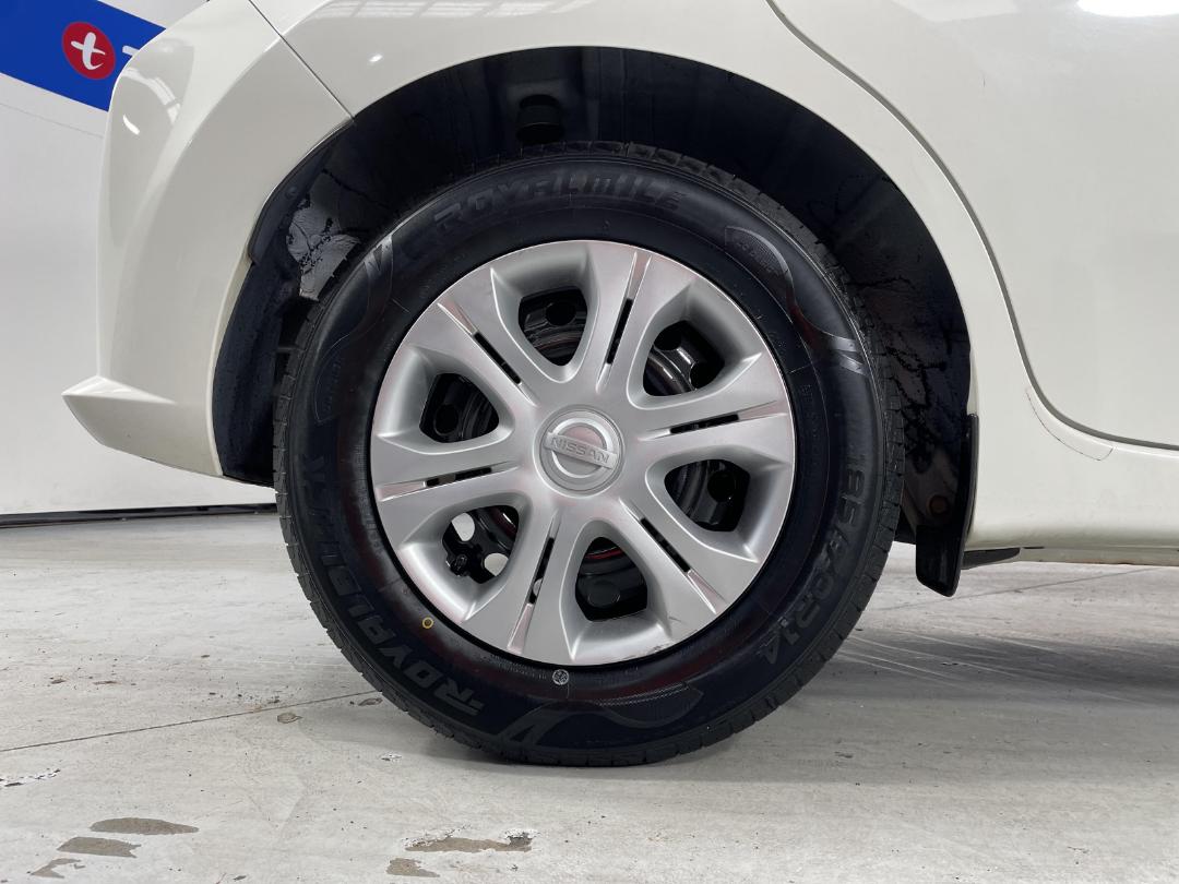 Photo '12' of Nissan Note