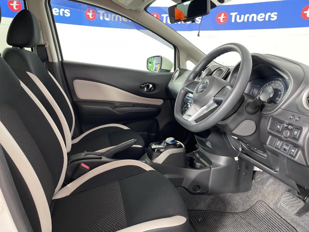 Photo '16' of Nissan Note